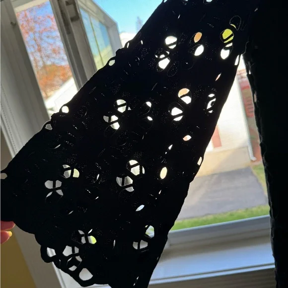 Tuckernuck Noir Eyelet Hutton Dress NWT - Picture 6 of 8